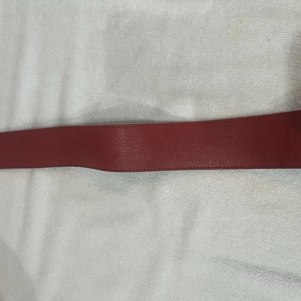 Vtg Wide Red Leather Belt Gold Tone Buckle Women’s Large Canada Boho Western‎